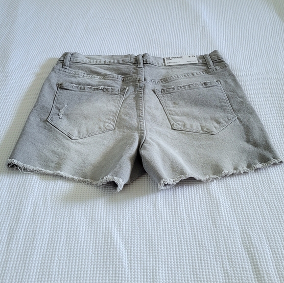 Kensie Jeans👖 Vintage Luxe Moonlight🌙 Denim Shorts - NWT - Picture 5 of 12
